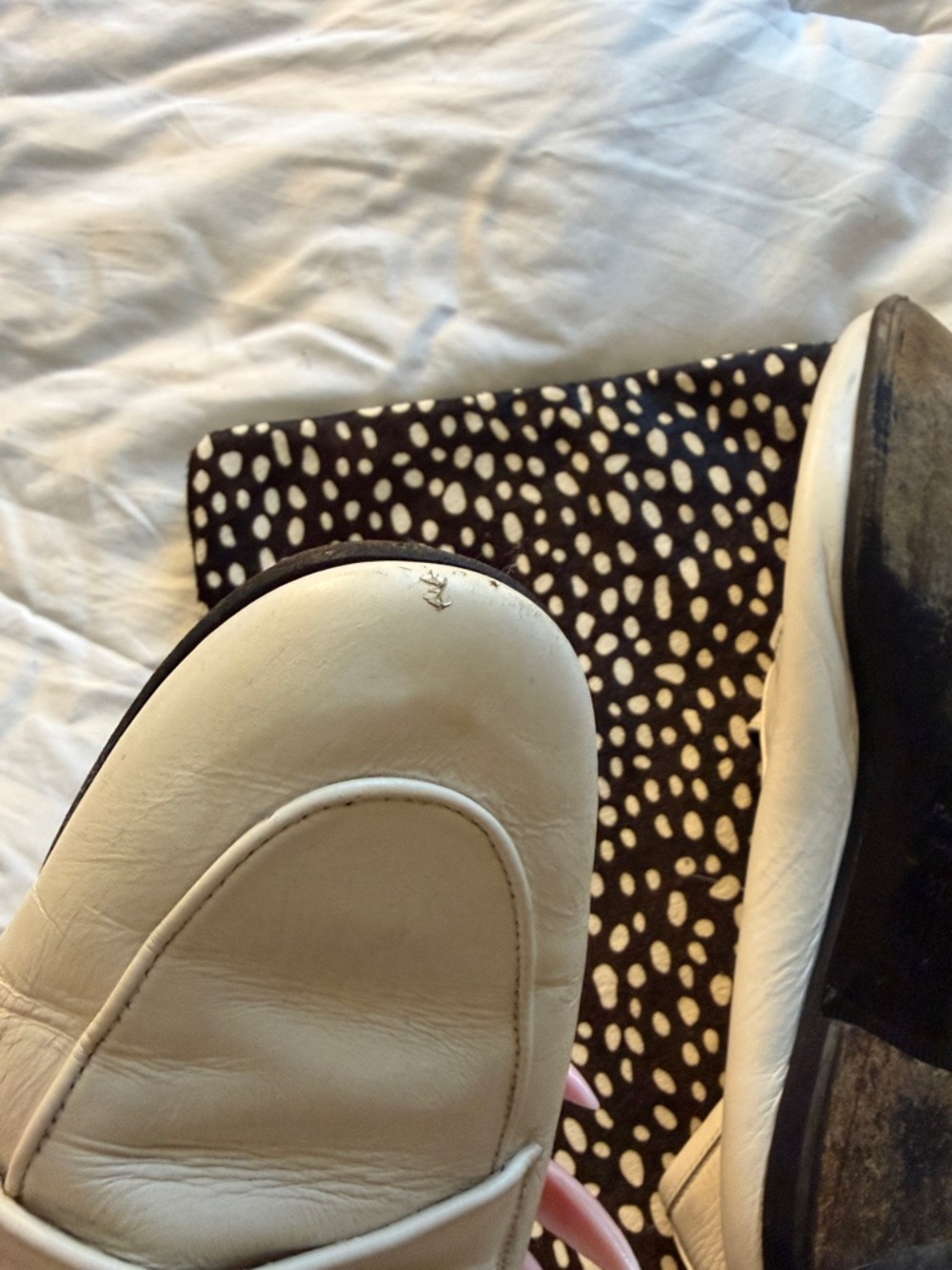 Tom Ford White Leather Chain-Detail Loafers - Picture 5 of 10